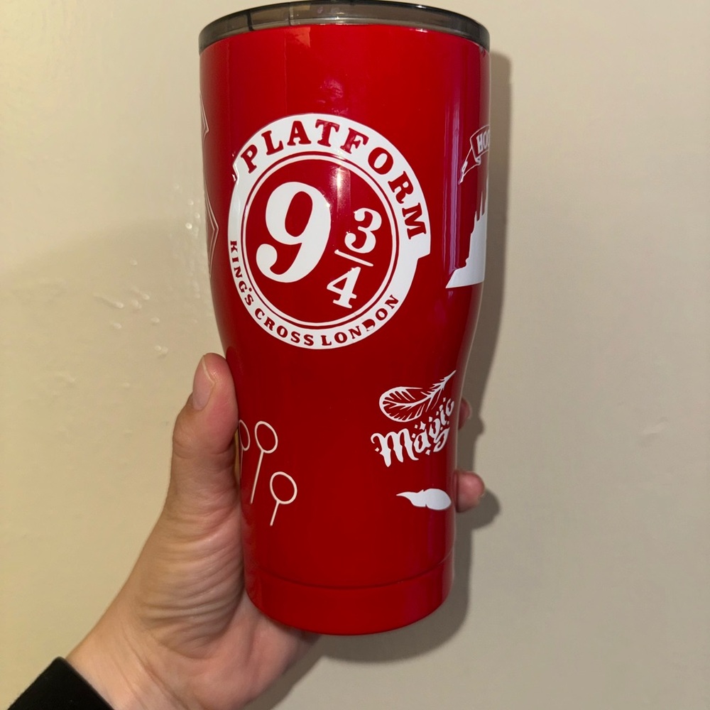 Harry potter Red Platform 9 3/4 Travel Tumbler